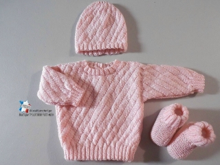 brassiere, bonnet et chaussons roses barbapapa calinou  fait-main tricot bebe modele layette bb