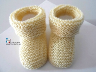 chaussons merinos jaune  fait-main tricot bebe modele layette bb