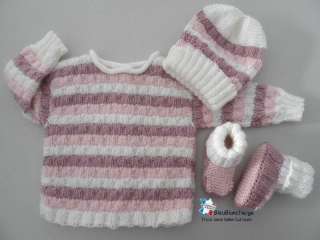 brassiere rose et lait calinou, bonnet et chaussons  fait-main tricot bebe modele layette bb