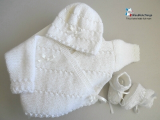 brassiere croisee bonnet et chaussons blanc lait calinou  fait-main tricot bebe modele layette bb